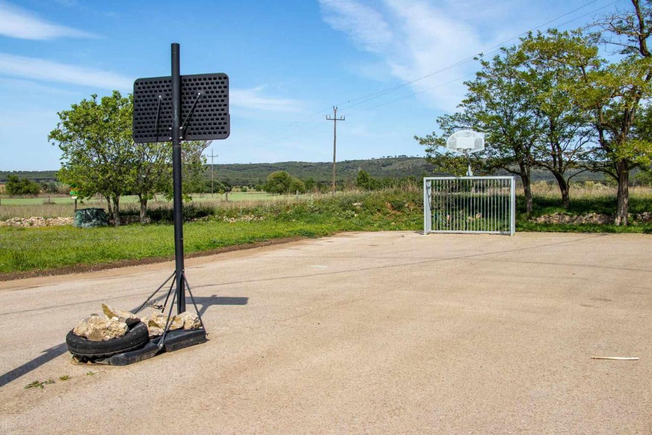 Ocells De Montgri Apartamento Rural En El Emporda Sobrestany Eksteriør bilde